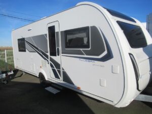 Caravelair 560