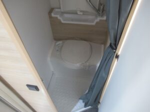 Caravelair 472