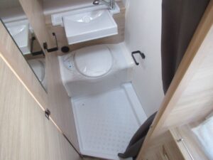 Caravelair 410